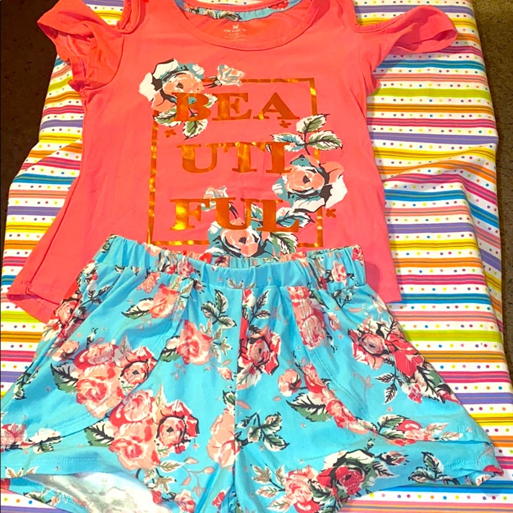 Girls beautiful summer set